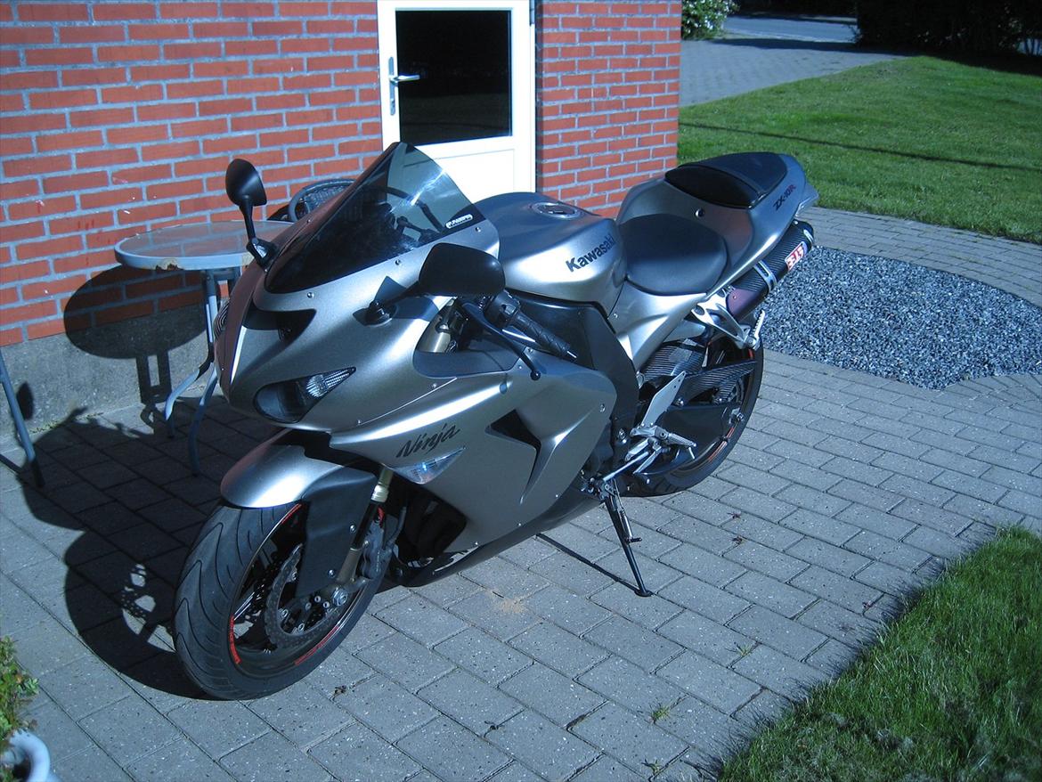 Kawasaki ZX10R billede 7