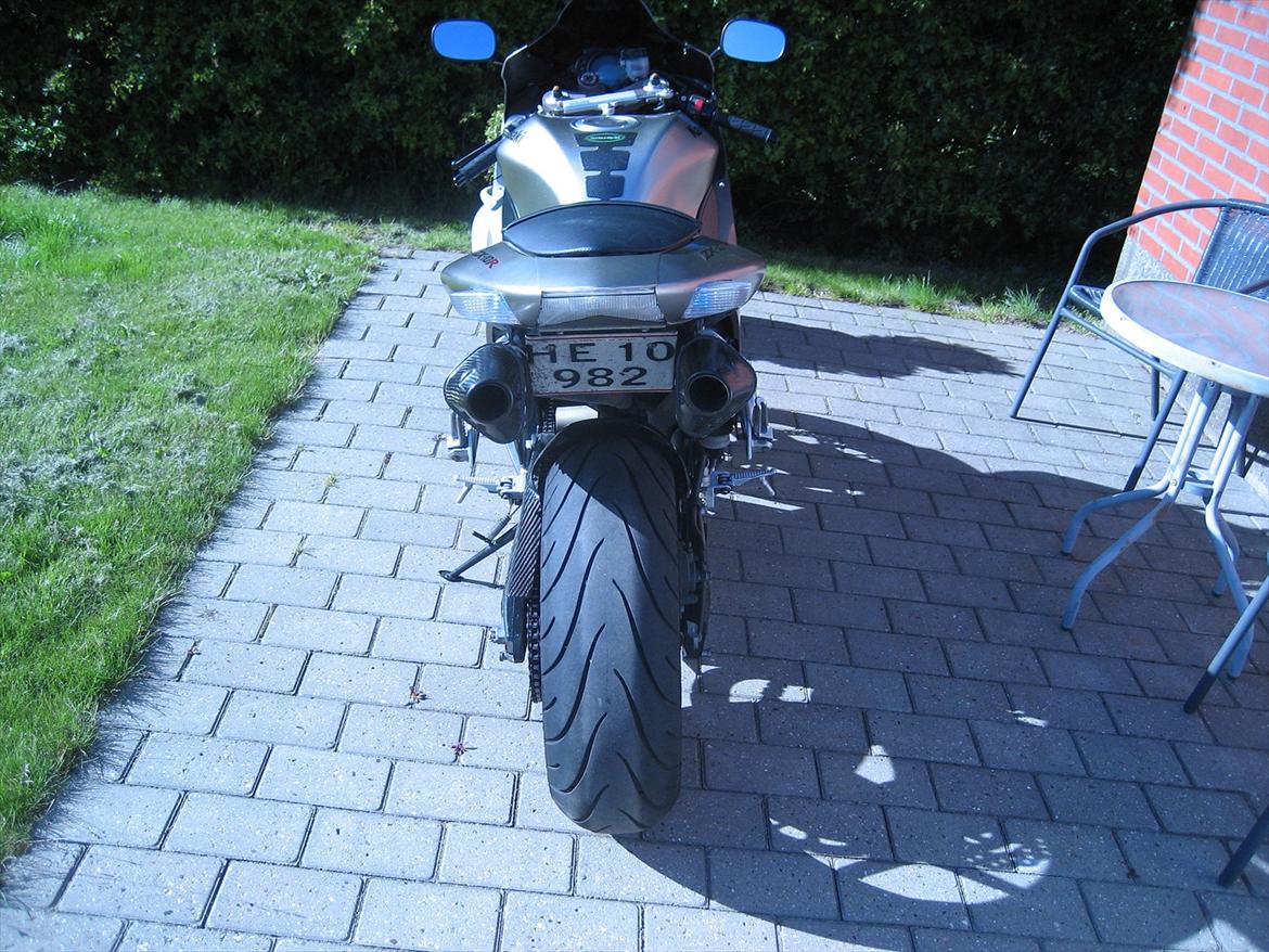 Kawasaki ZX10R billede 10