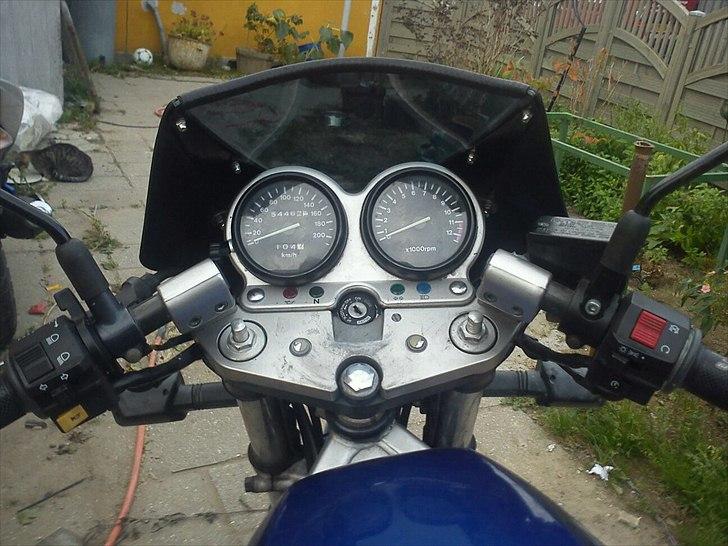 Suzuki GS500E billede 17
