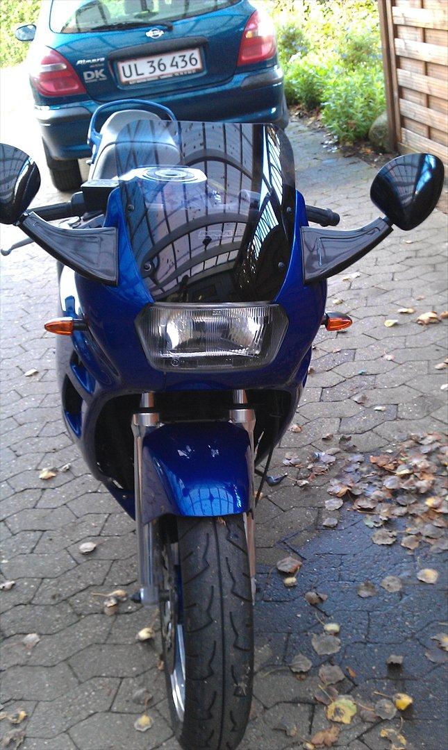 Suzuki GSX 600 F (SOLGT) billede 4