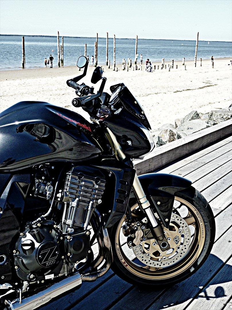 Kawasaki Z1000 - juni 2011 - hjerting strand billede 10