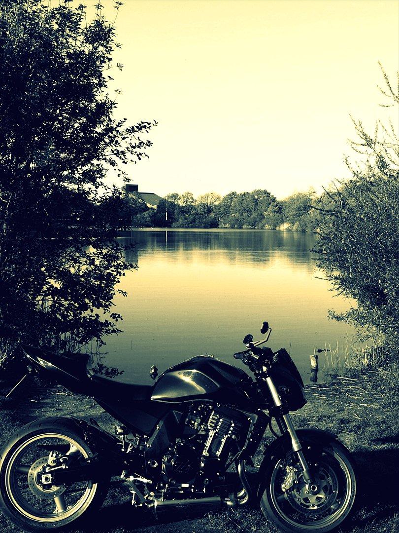 Kawasaki Z1000 - maj 2011 - lergravssøen esbjerg billede 9