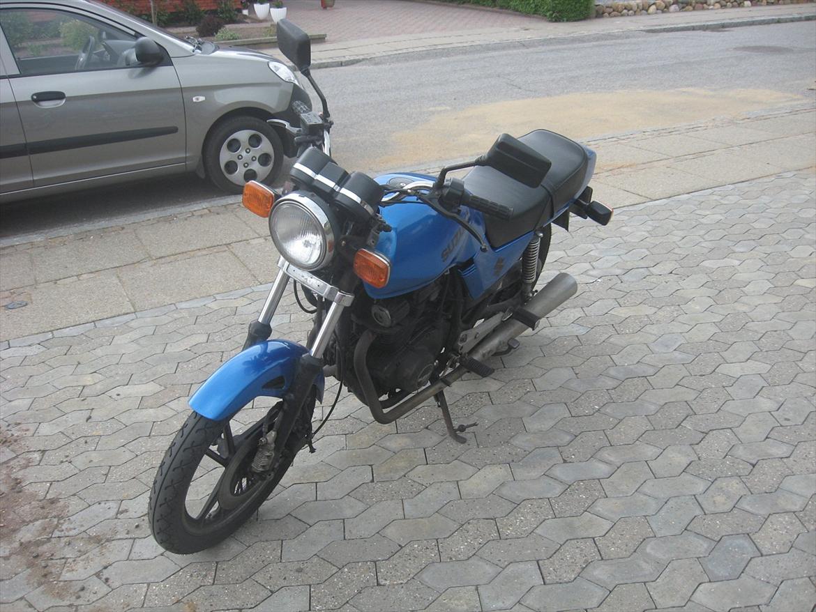 Suzuki Gsx 250 es billede 5