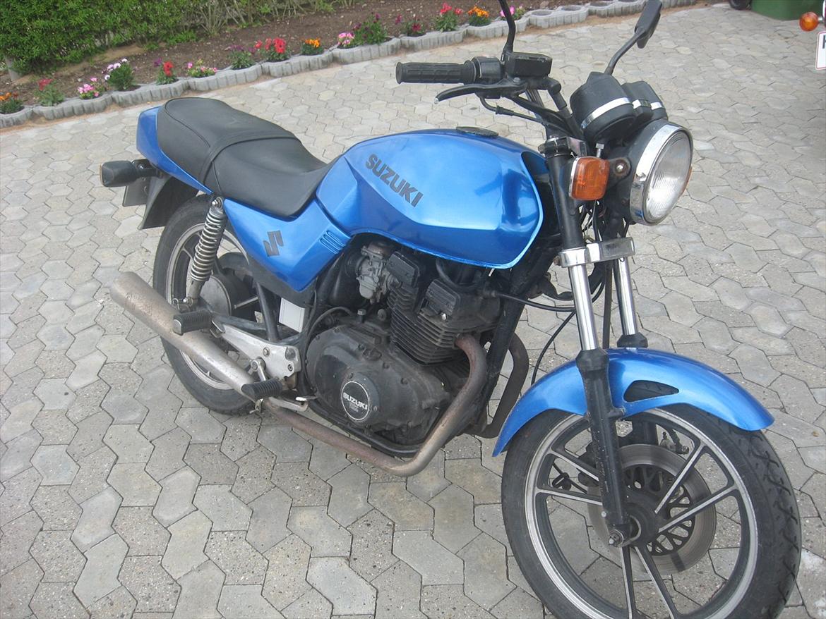 Suzuki Gsx 250 es billede 7