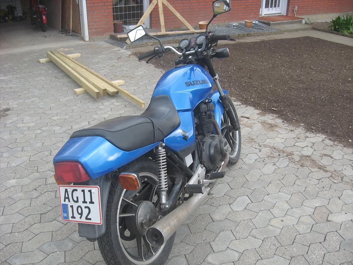 Suzuki Gsx 250 es billede 8