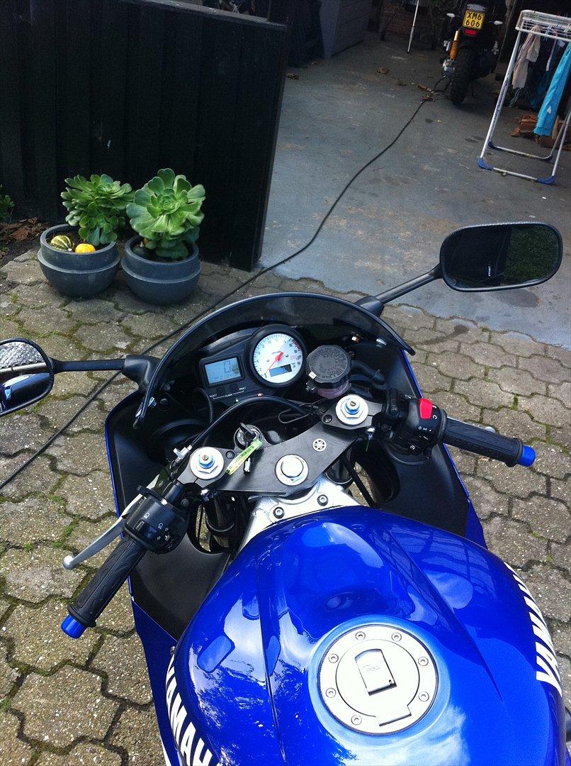 Yamaha yzf r6 tidl. cykel billede 8