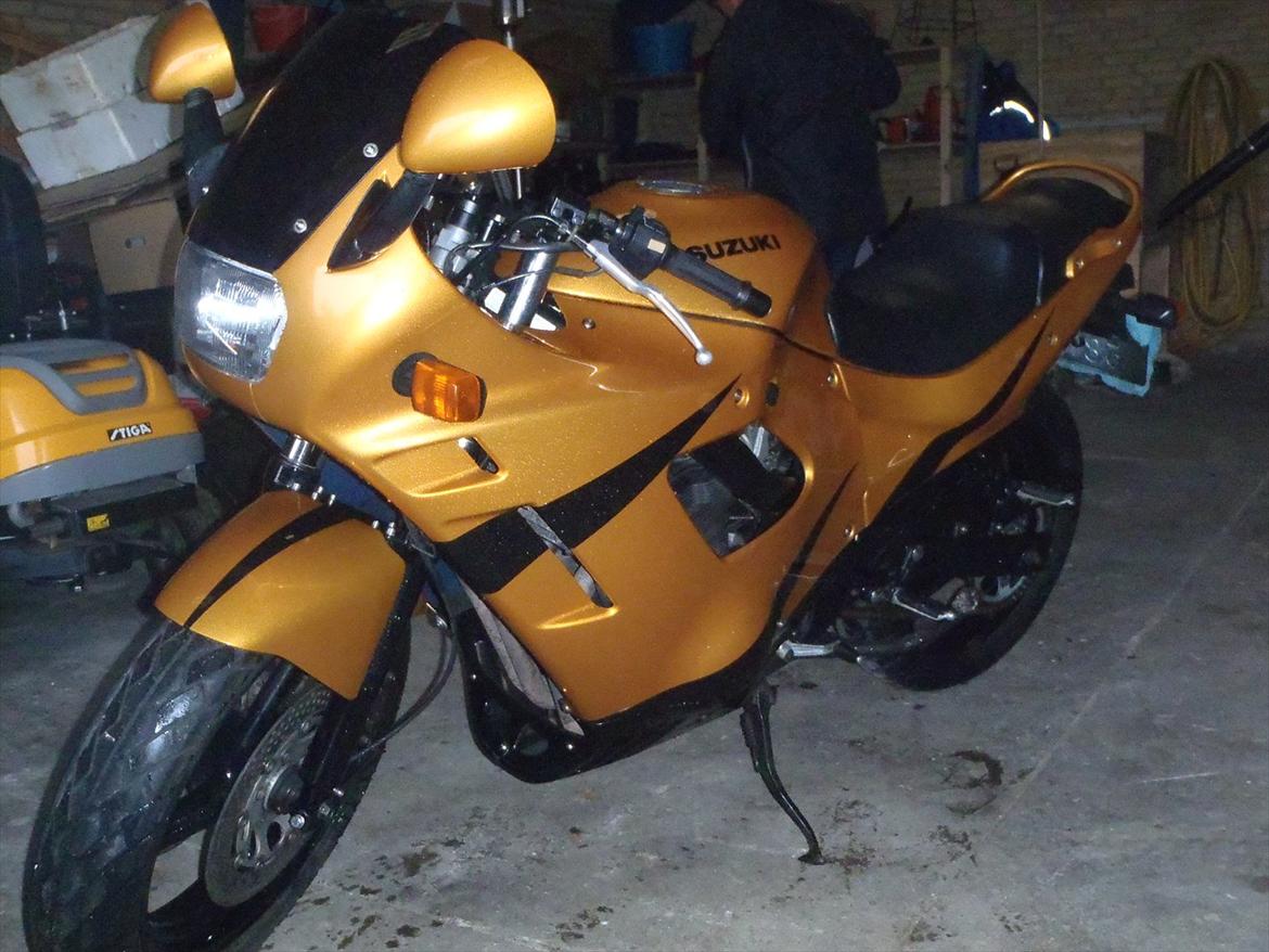 Suzuki gsx600f billede 1