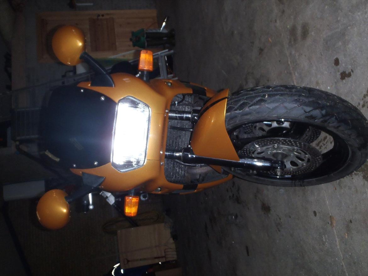 Suzuki gsx600f billede 3