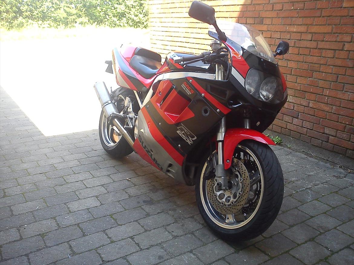 Suzuki GSX R 750 (7/11) - Sommer 2011 billede 3