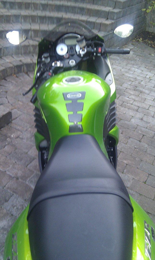 Kawasaki ZZR 1400 billede 11