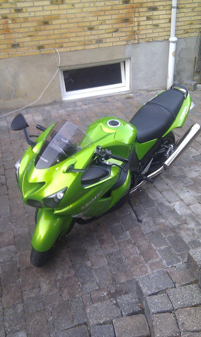 Kawasaki ZZR 1400 billede 13