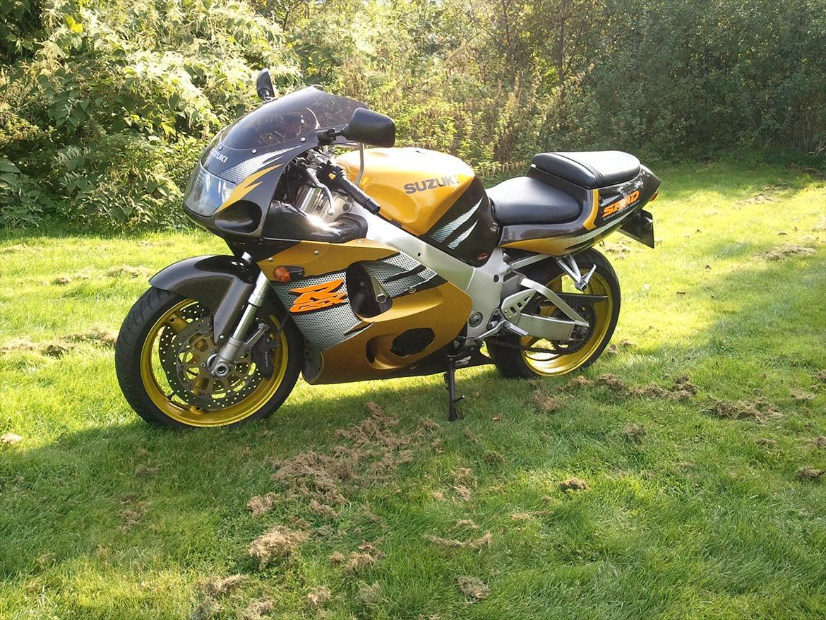 Suzuki GSX-750R tidligere mc billede 7