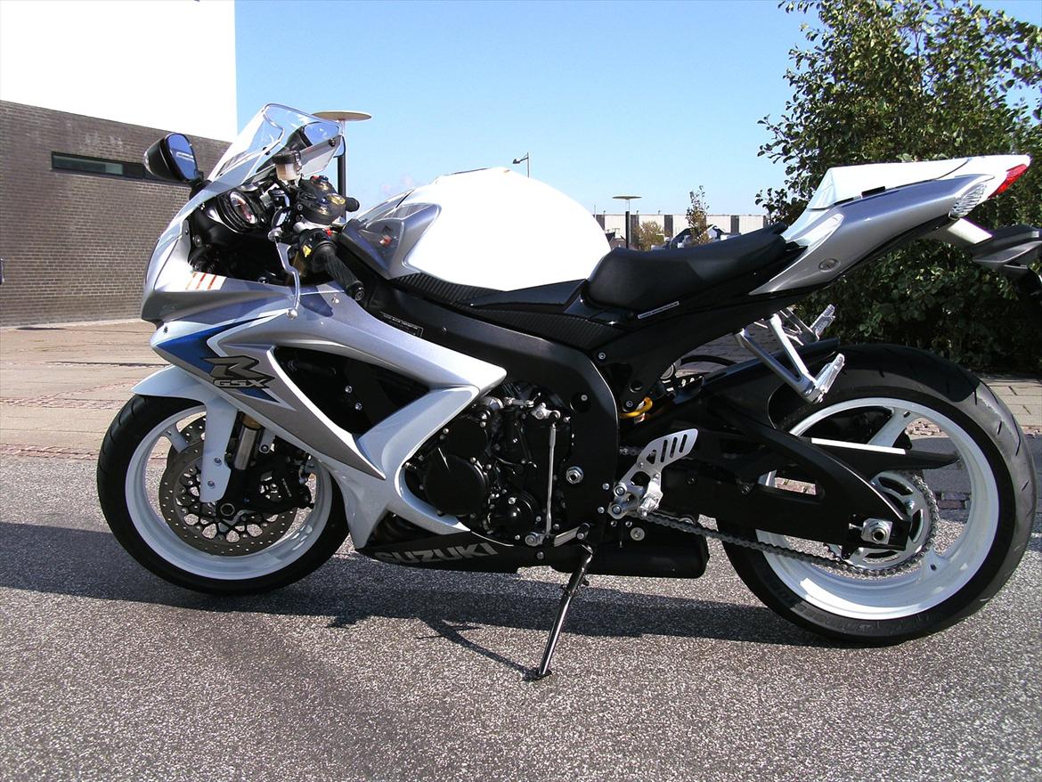 Suzuki GSXR 600 K8  --> Solgt billede 12