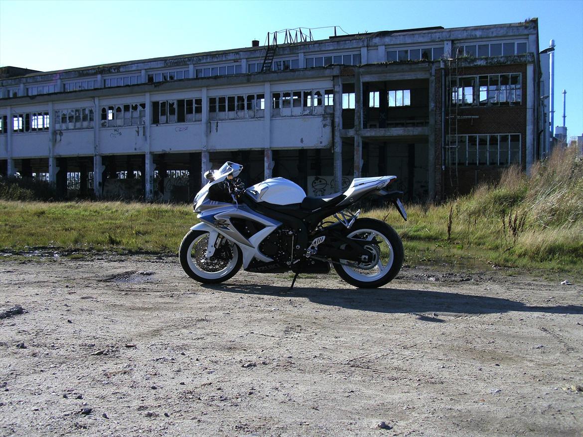 Suzuki GSXR 600 K8  --> Solgt billede 15