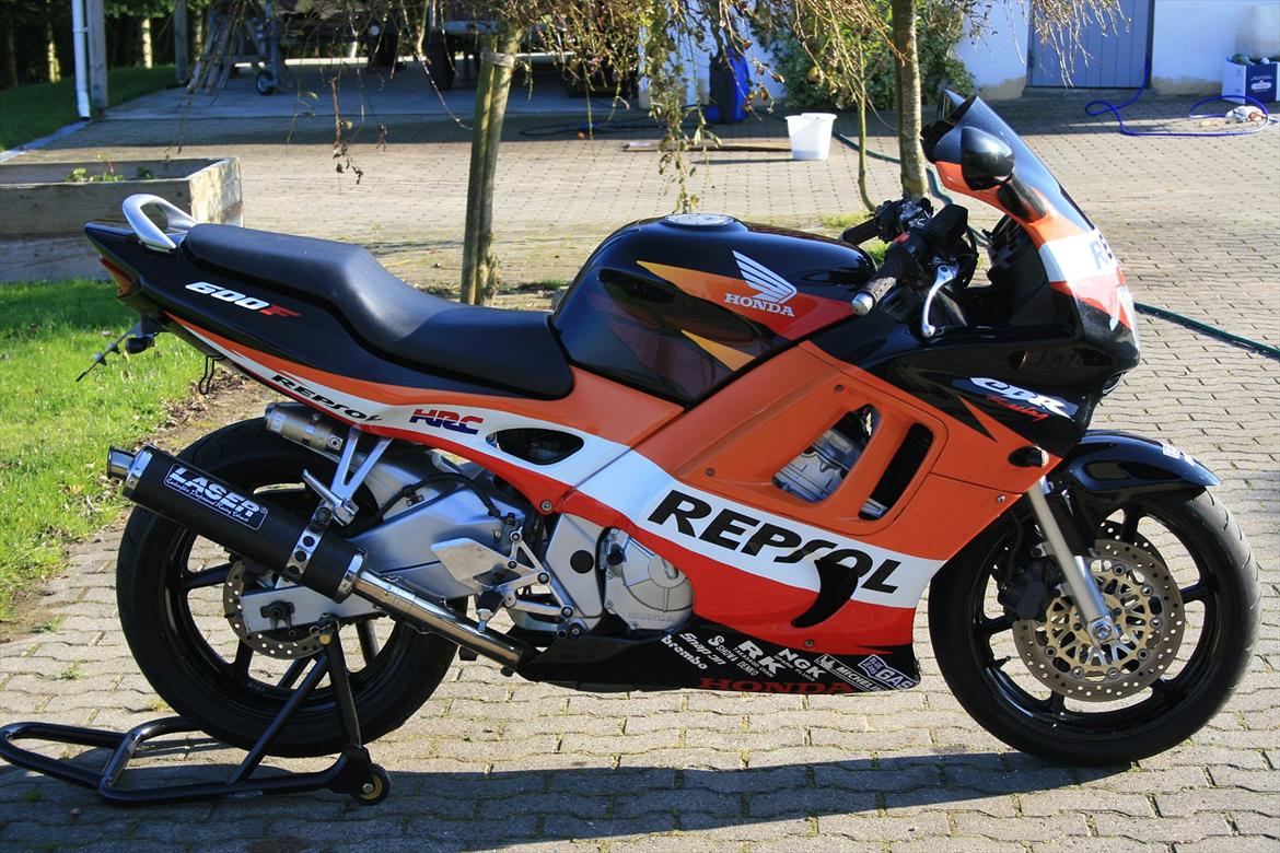 Honda CBR 600 F3 billede 10