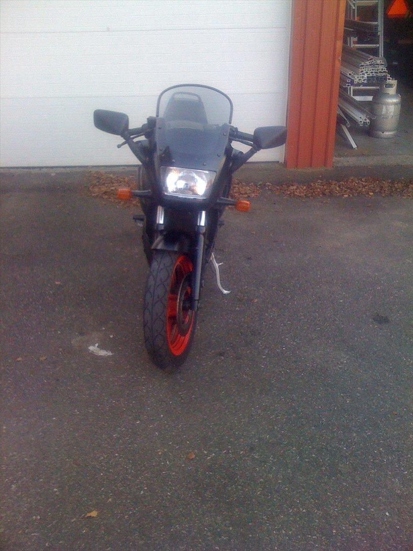 Kawasaki GPZ 500 S (før) billede 2