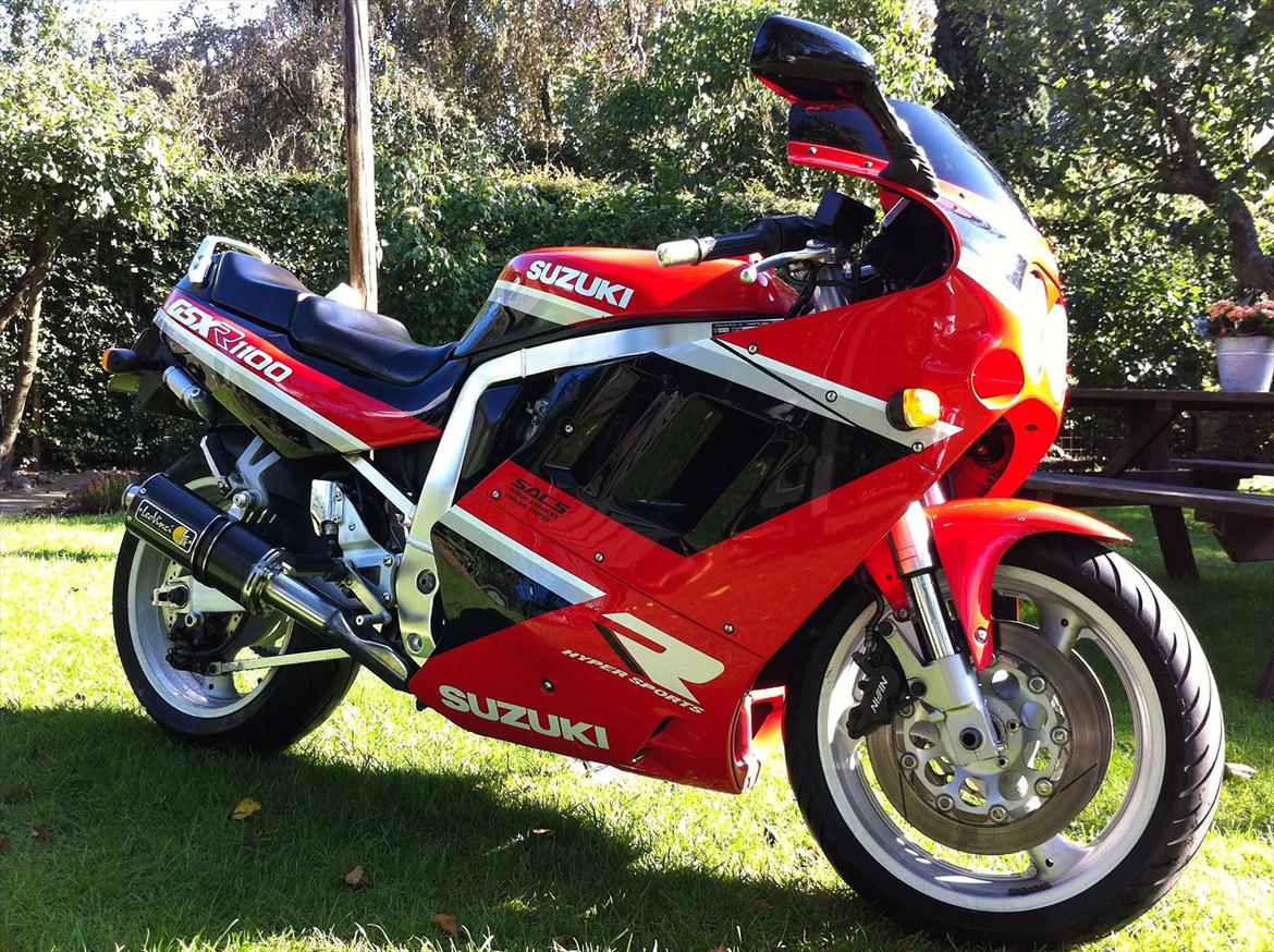 Suzuki GSXR 1100 billede 4