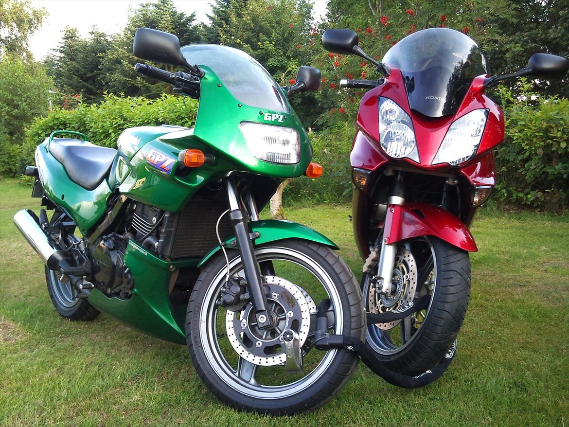 Kawasaki GPZ 500S billede 7