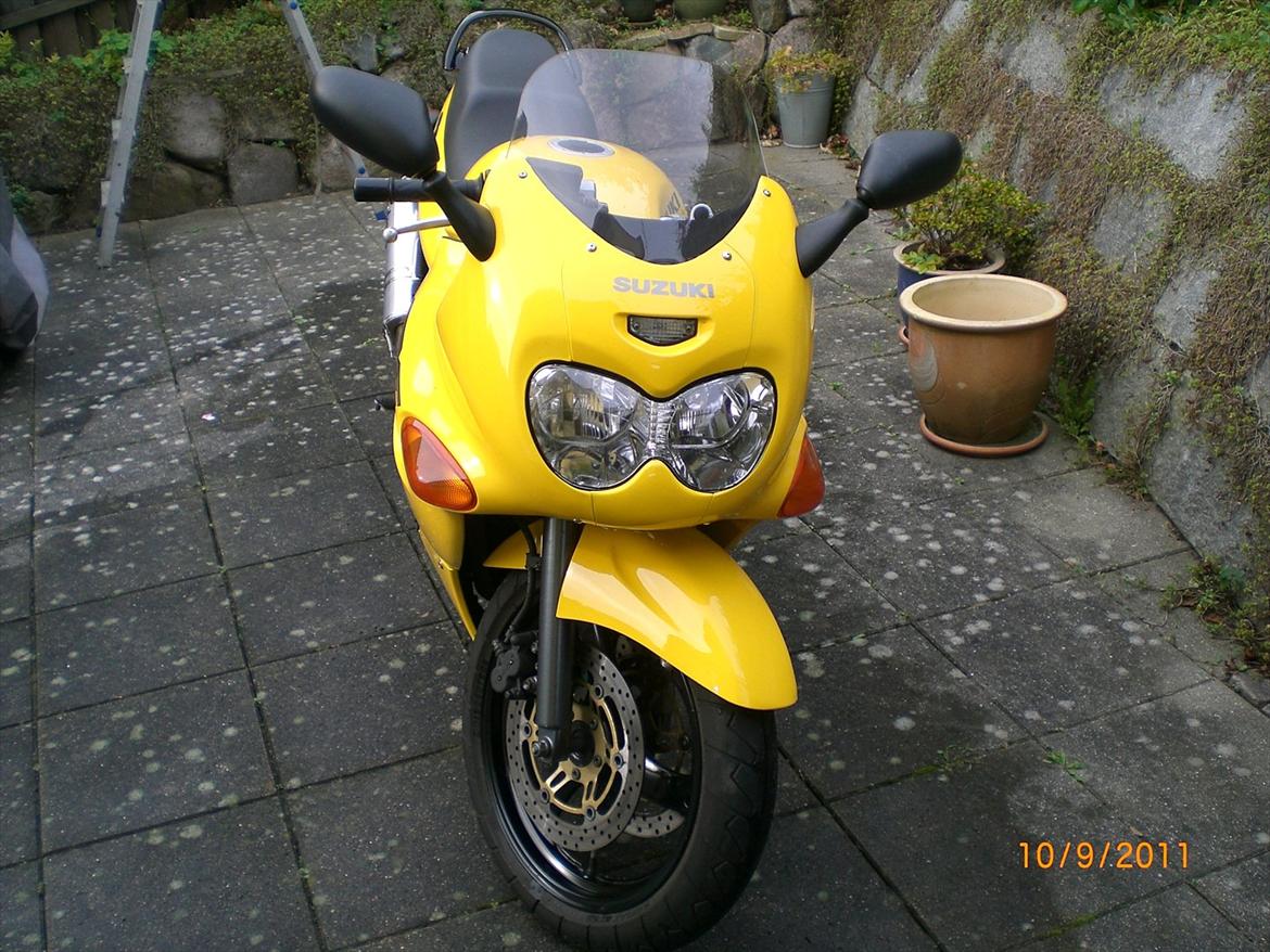 Suzuki GSX 600F billede 4