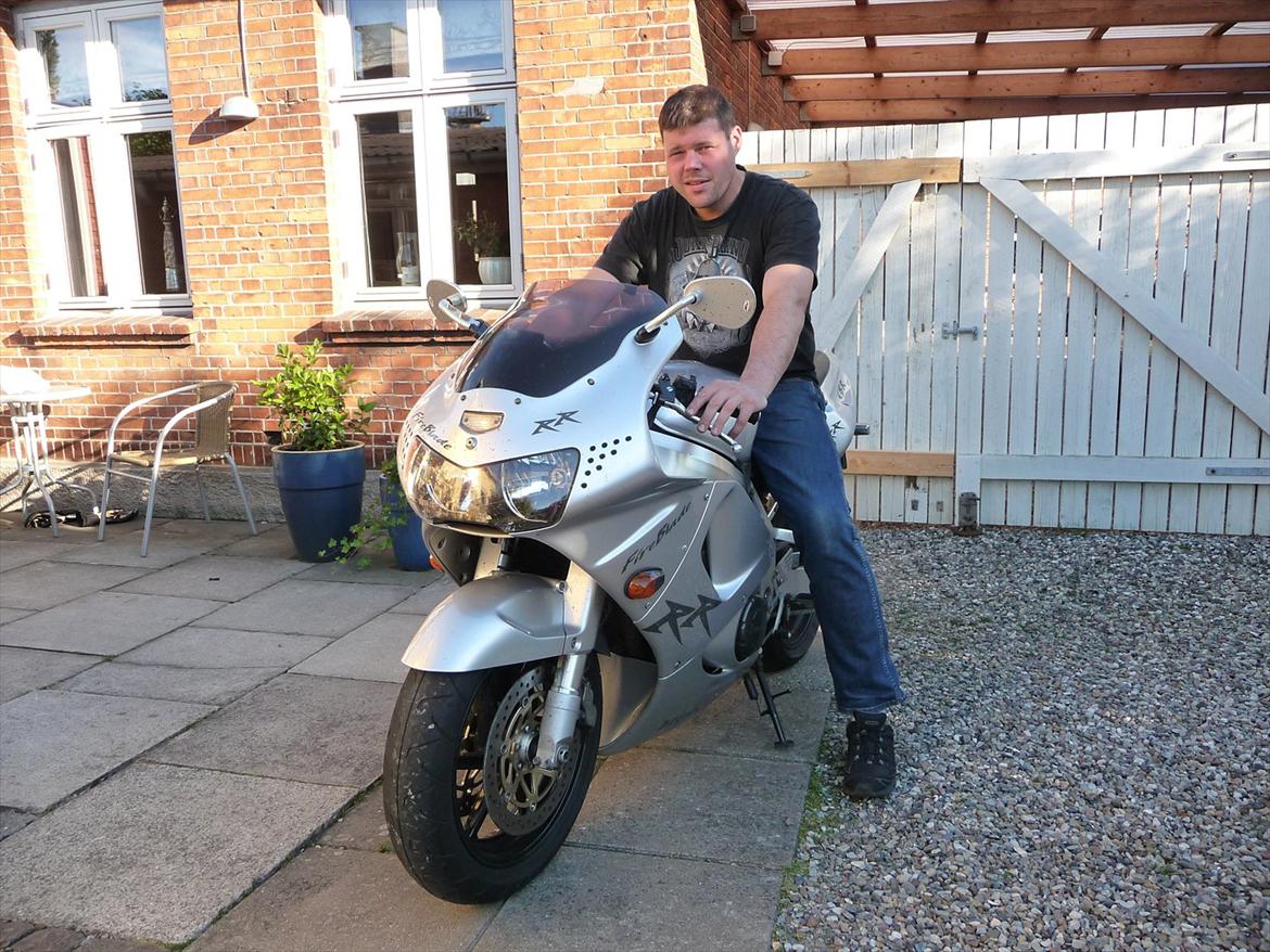 Honda cbr 900 rr fireblade billede 4