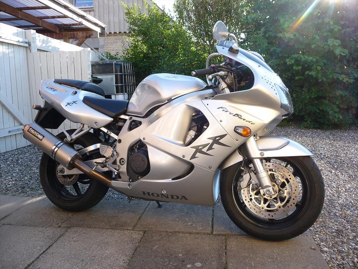 Honda cbr 900 rr fireblade billede 5