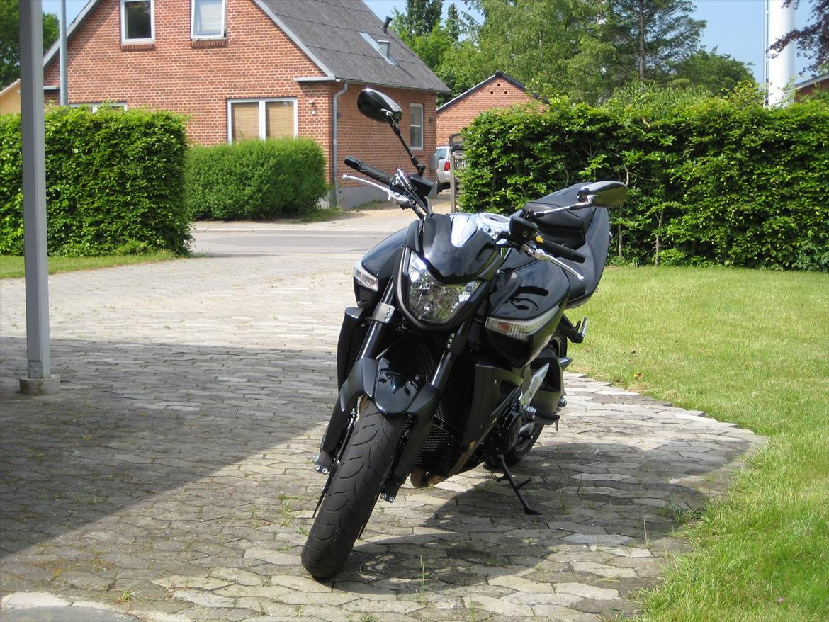 Suzuki GSX1300BK billede 1