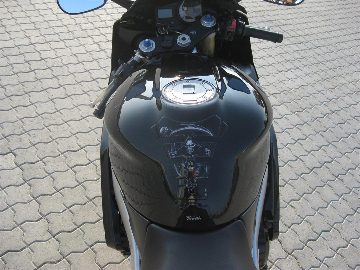 Yamaha yzf r1     SOLGT billede 7