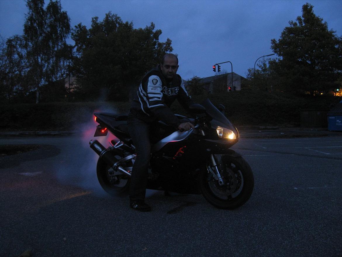 Yamaha yzf r1     SOLGT billede 17