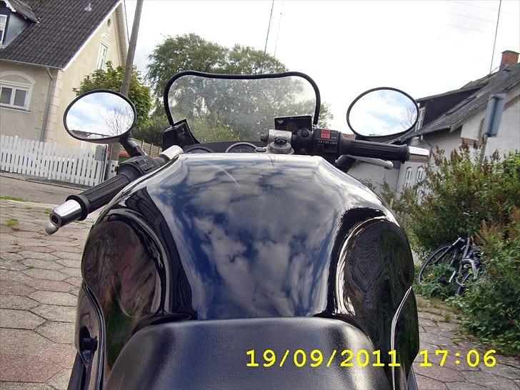 Suzuki GSX600FP K1 billede 9