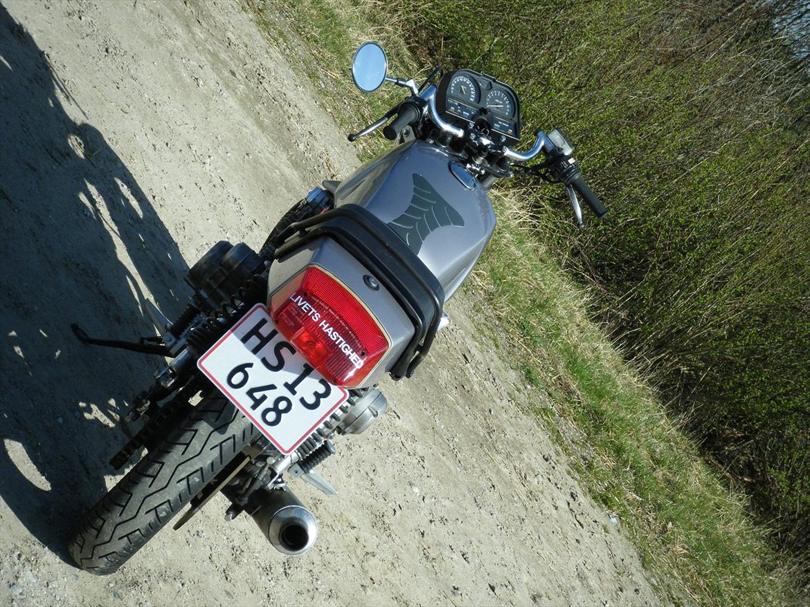 Suzuki GSx 750 billede 5