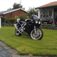 Suzuki GSX R 400 R