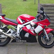 Yamaha YZF R6