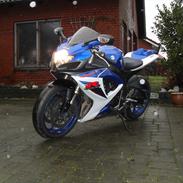Suzuki GsxR 600 K7 (Solgt)