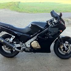 Honda VFR 750F RC24/1