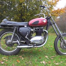 BSA A65 Lightning