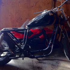 Suzuki GS 400 Bobber