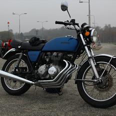 Honda CB400F