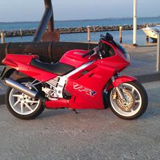 Honda VFR RC36