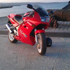 Honda VFR RC36