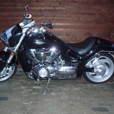 Suzuki m1800r (SOLGT)