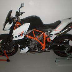 KTM Superduke R