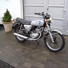 Suzuki GT125