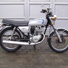 Suzuki GT125