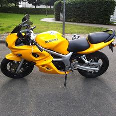 Suzuki SV650S