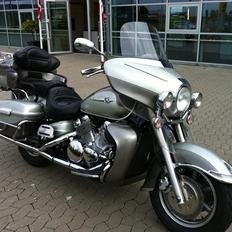 Yamaha XVZ 1300 Royal Star Venture SOLGT