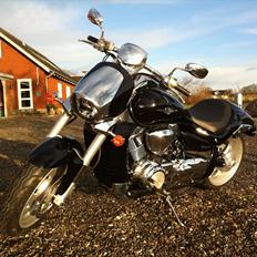 Suzuki VZR M1800R