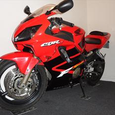 Honda cbr 600 fs