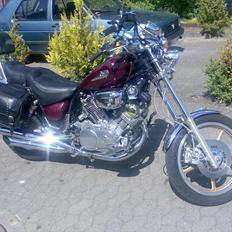 Yamaha Virago 750 Gold