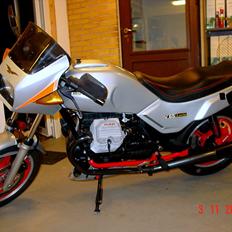 Moto Guzzi V65 Lario