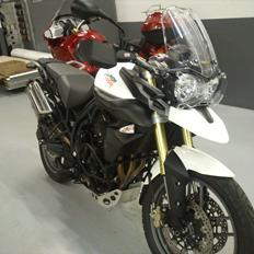 Triumph Tiger 800